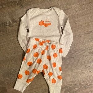 Carter's Pumpkin Baby Bodysuit Set With Hat & Booties